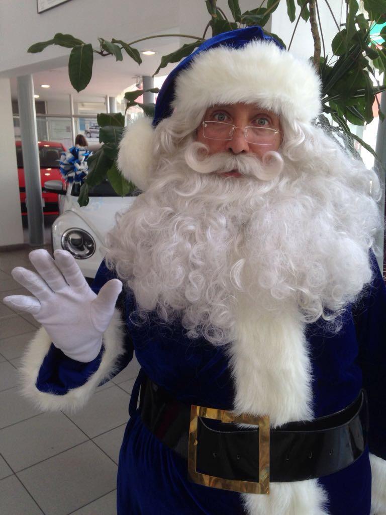 Santa Claus saludando